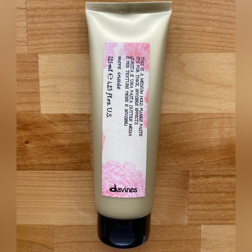 [Davines] Medium Hold Pliable Paste 4.22 oz. Third photo shows fullness level.